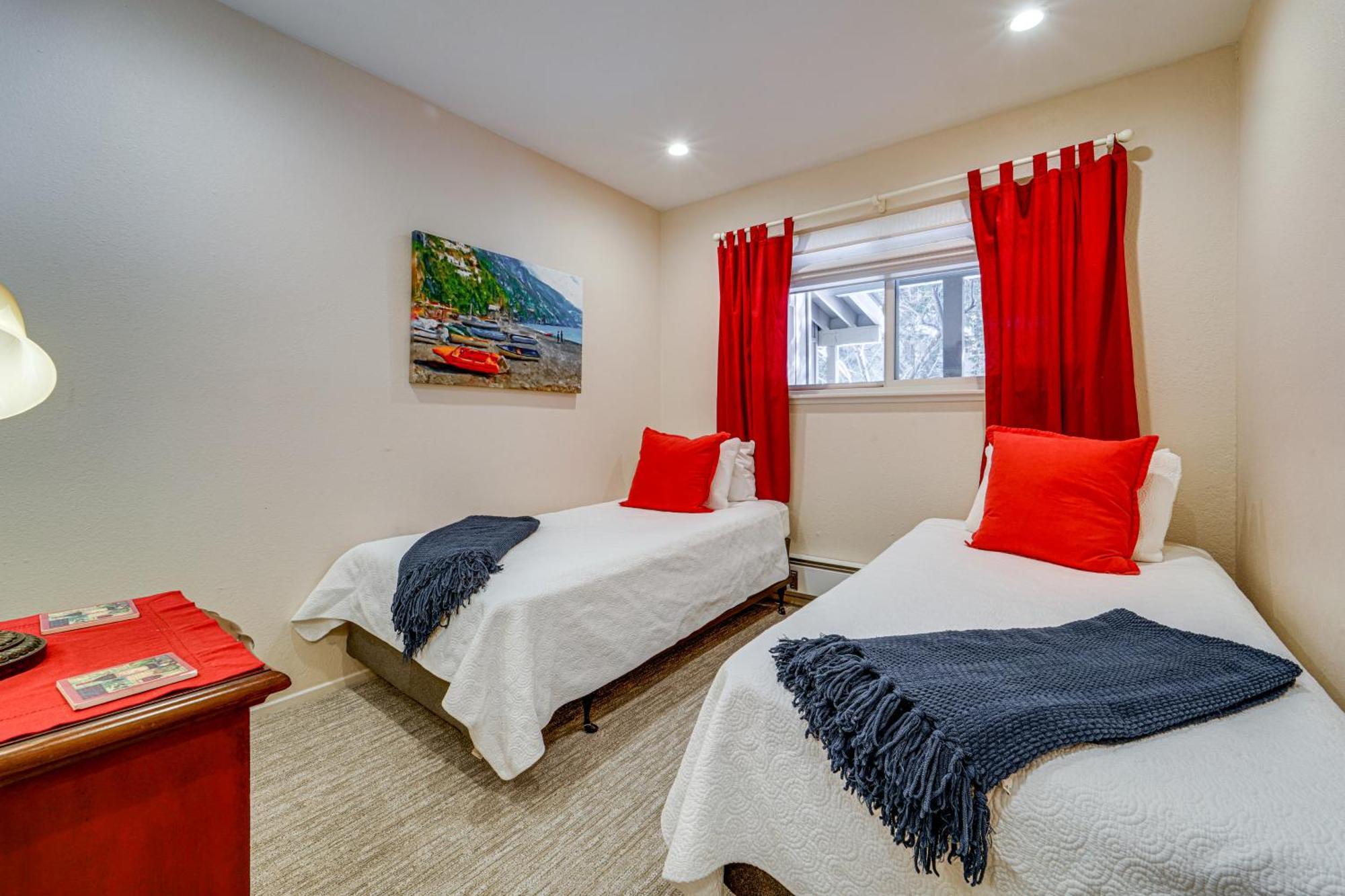 Tahoe Condo About 1 Mi To Diamond Peak Ski Resort! Инклайн-Виллидж Экстерьер фото
